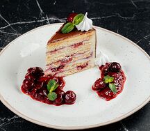 Молочная нежность с ягодами