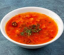 Солянка с колбасой