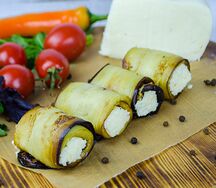 Рулетики из баклажан с сыром