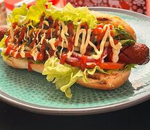 Хот-дог Острый с куриной сосиской