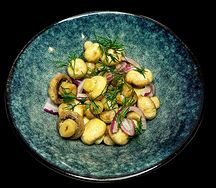 Шампиньоны маринованные