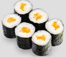 Маки с лососем