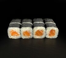 Сяке маки с лососем