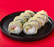 Горячий ролл с угрём