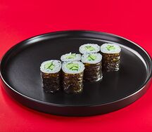 Маки с огурцом