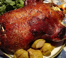 Утка с яблоками