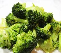 Брокколи с чесноком