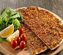 Ламаджо с телятиной