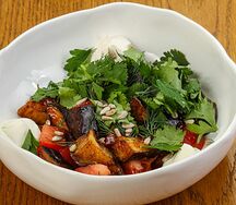 Салат из баклажанов с сыром