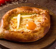 Хачапури по-аджарски