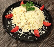 Вок с лососем маленький