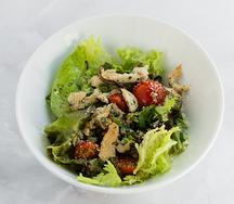 Салат с курицей и грибами