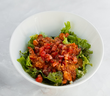 Салат с беконом и фасолью