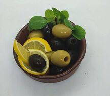 Оливки, маслины