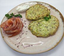 Драники из кабачков с семгой