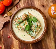 Цыпленок по-гальски Чкмерули