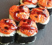 Запечённый ролл с креветкой