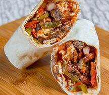 Шаурма по-свойски с сыром халяль