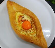 Хачапури по-аджарски