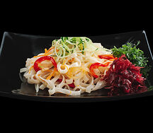 Лапша рисовая с овощами