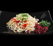 Лапша пшеничная с овощами