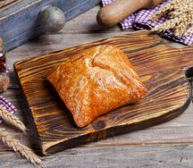 Пирожок Шпинат-сыр