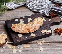 Марципановый рогалик