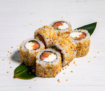 Сливочный ролл с лососем