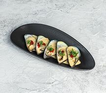 Мидии в сливочно-устричном соусе