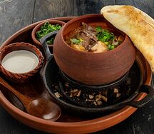 Щи с телятиной, квашеной капустой и белыми грибами