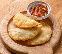 Чебуреки с бараниной