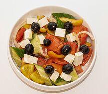 Салат греческий