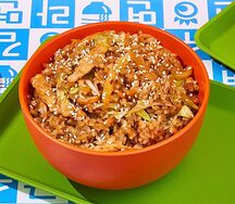 Вок с рисом и свининой 