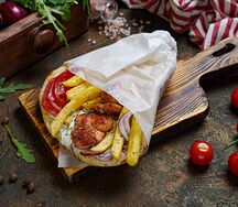 Гирос с куриным бедром