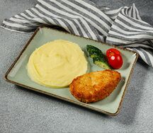 Куриная котлета с пюре