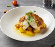 Грудка куриная с печёным картофелем