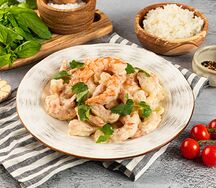 Тигровые креветки в сливочно-чесночном соусе M и рис