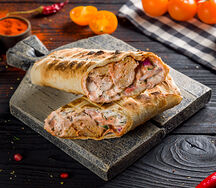 Люля-кебаб из курицы в лаваше