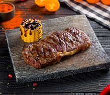 Стейк Стриплойн из Мраморной Говядины