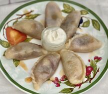 Вареники с вишней