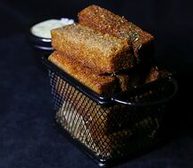 Гренки чесночные