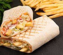 Шаурма с картошкой фри