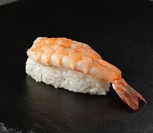 Суши с креветкой