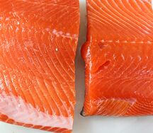 Филе морской форели на коже охлажденное S