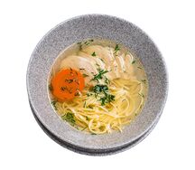 Суп куриный с лапшой и зеленью