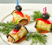 Рулетики из баклажанов