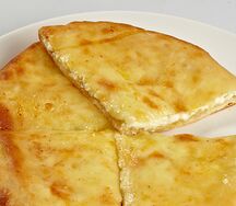 Пирог с сыром Сулугуни