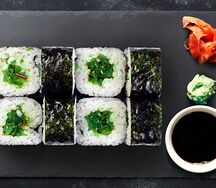 Ролл с чукой