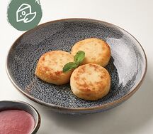 Сырники с клубничным соусом