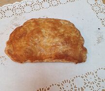 Слойка с курицей